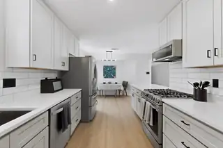 2704 Palo Alto Drive NE 