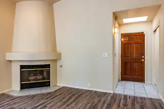 10916 Griffith Park Drive NE 