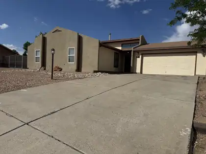 4765 Limestone Drive NE, Rio Rancho
