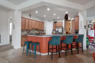 3812 Tierra Vista Place NE 
