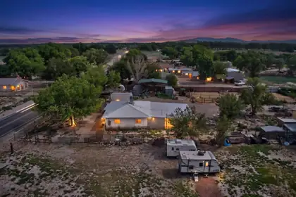 2669 NM HWY 47, Los Lunas