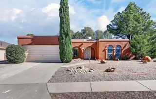 11715 Arroyo De Vista NE 