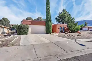 11715 Arroyo De Vista NE 