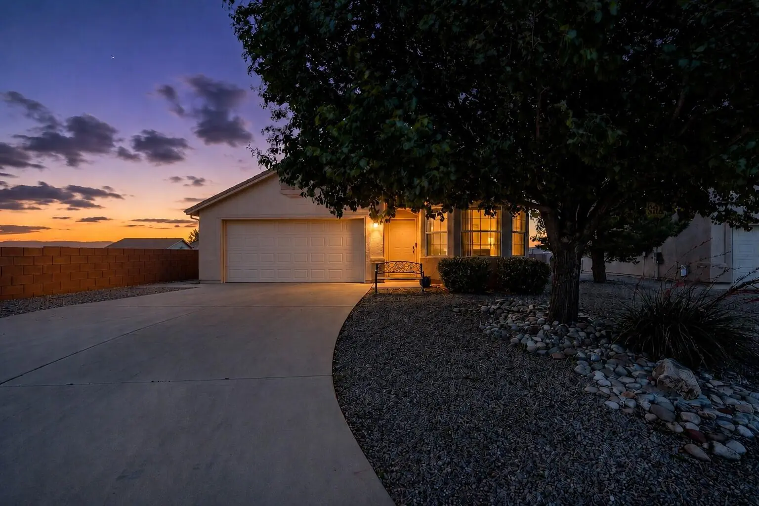 369 Whispering Meadows Drive NE