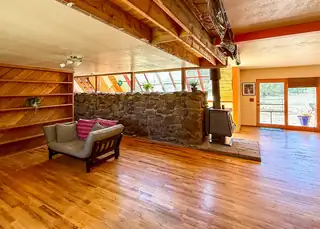 3368 Ice Caves Road 