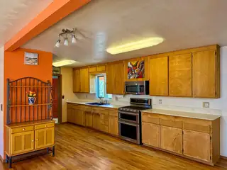 3368 Ice Caves Road 