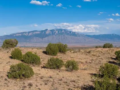 2300 Desert Zinnia Road NE, Rio Rancho 