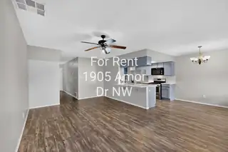 1905 Amor Drive NW 