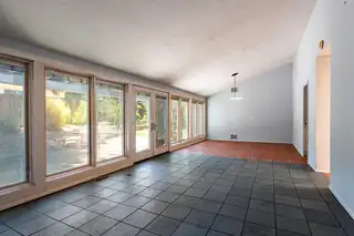 1020 Cuatro Cerros Trail SE 