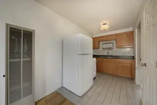 306 Stanford Drive SE Unit B 