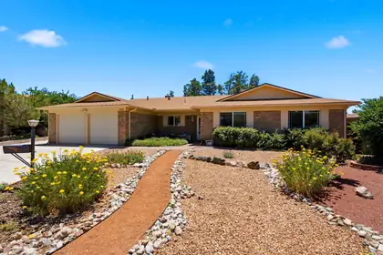 3732 Mount Rainier Drive NE, Albuquerque 