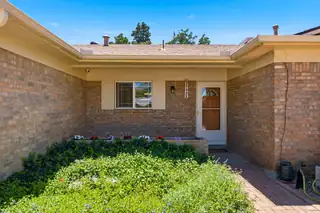 3732 Mount Rainier Drive NE 