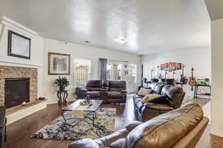 1805 Bold Ruler Road SE 