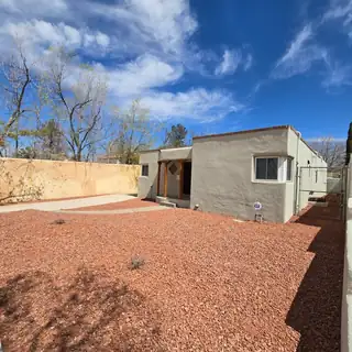 214 Wellesley Drive SE 