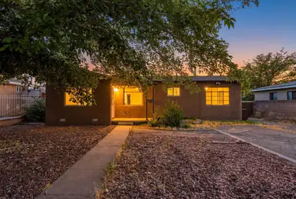 625 E Monroe Street SE, Albuquerque