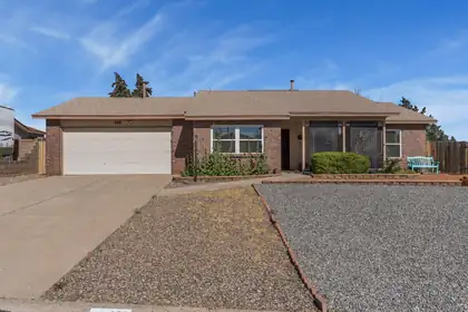 400 Sandstone Drive NE, Rio Rancho