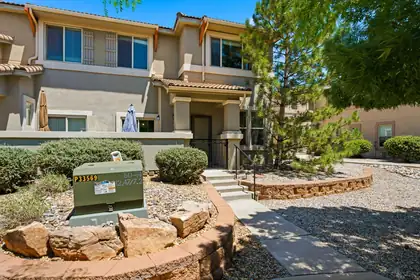 11020 Fort Point unit b Lane NE UNIT B, Albuquerque