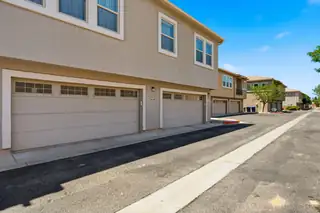 11020 Fort Point unit b Lane NE UNIT B 