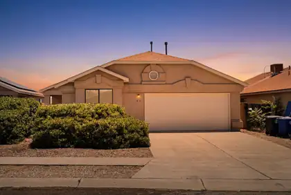 632 Shire Street SW, Albuquerque