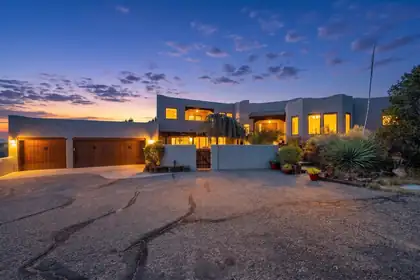 1702 Quail Run Court NE, Albuquerque