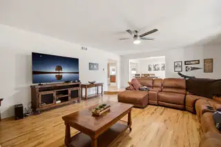 105 Green Valley Road NW 
