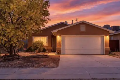 9100 Eiffel Avenue SW, Albuquerque