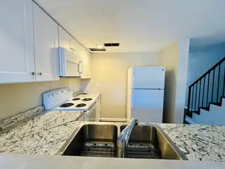 3301 Monroe Street NE UNIT H89 