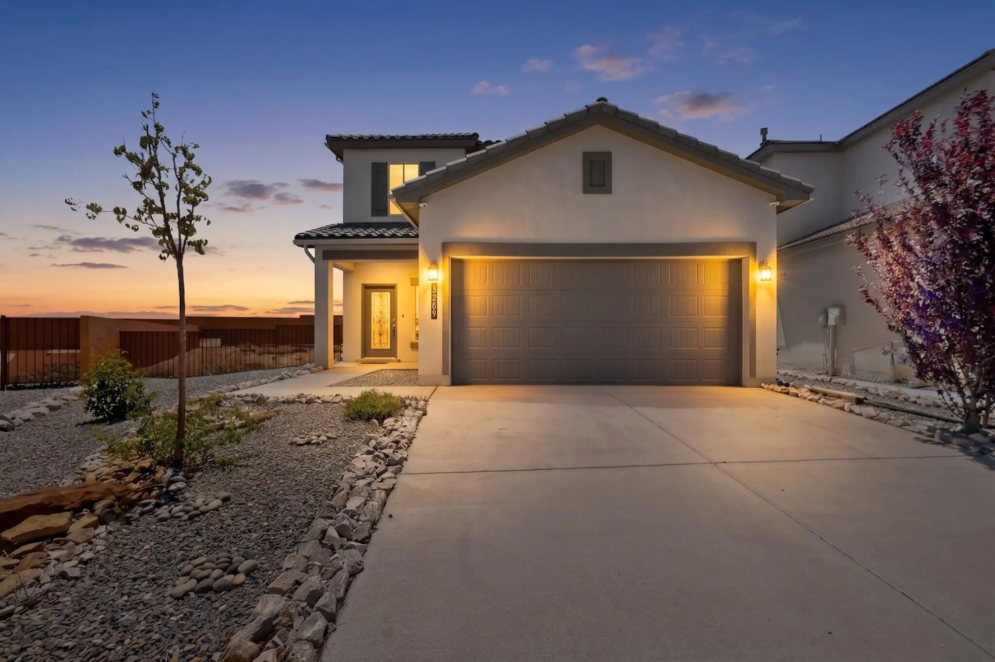 3209 Tazanita Loop SE