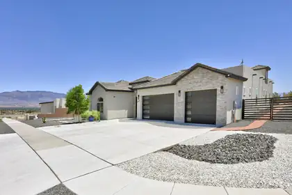 6304 Alderete Court NW, Albuquerque