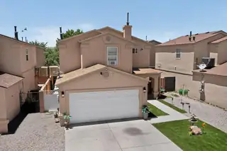 1027 Cassandra Street SW 