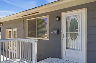 2722 June Street NE 