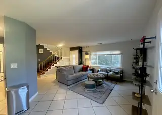 10315 Oso Redondo NE 