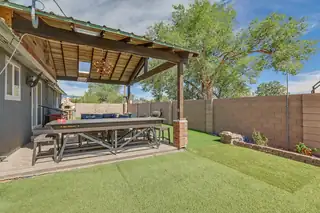 412 El Pueblo Road NW 
