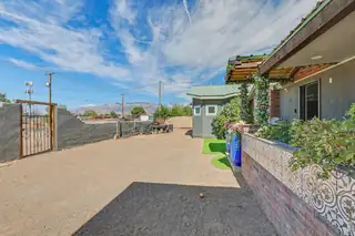 412 El Pueblo Road NW 