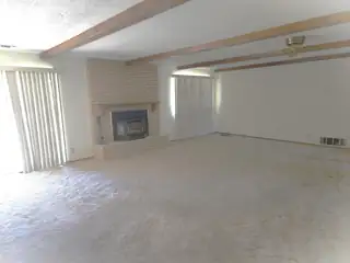 1670 Murray Loop 