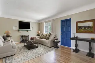 317 Tulane Drive SE 