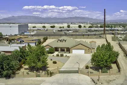 124 75th Street SW, Albuquerque