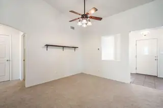 5825 Chaco Loop NE 