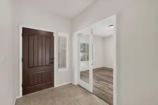 629 Palo Alto Drive NE 