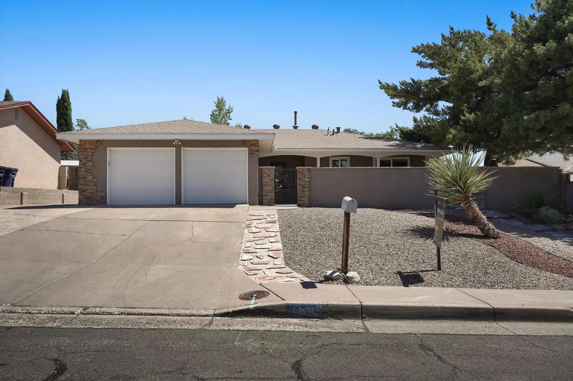 12112 Apache Avenue NE