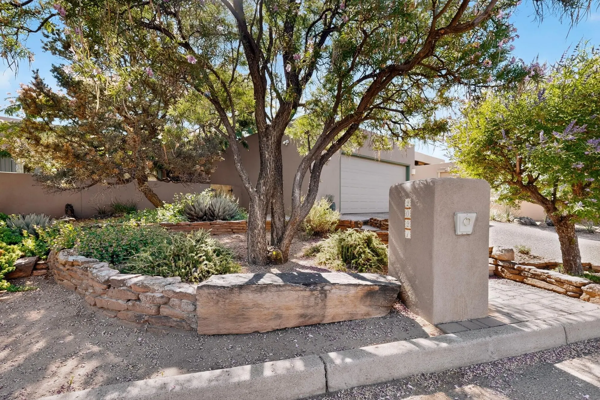 2021 Quail Run Drive NE