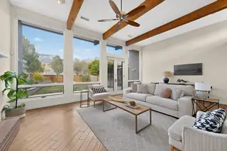 2021 Quail Run Drive NE 