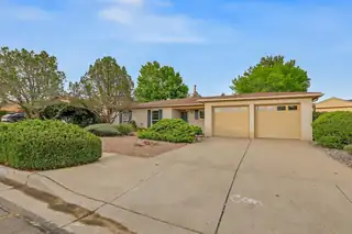 5316 Van Christopher Drive NE 