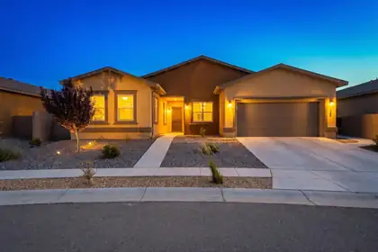 520 Pecos River Road SW, Los Lunas