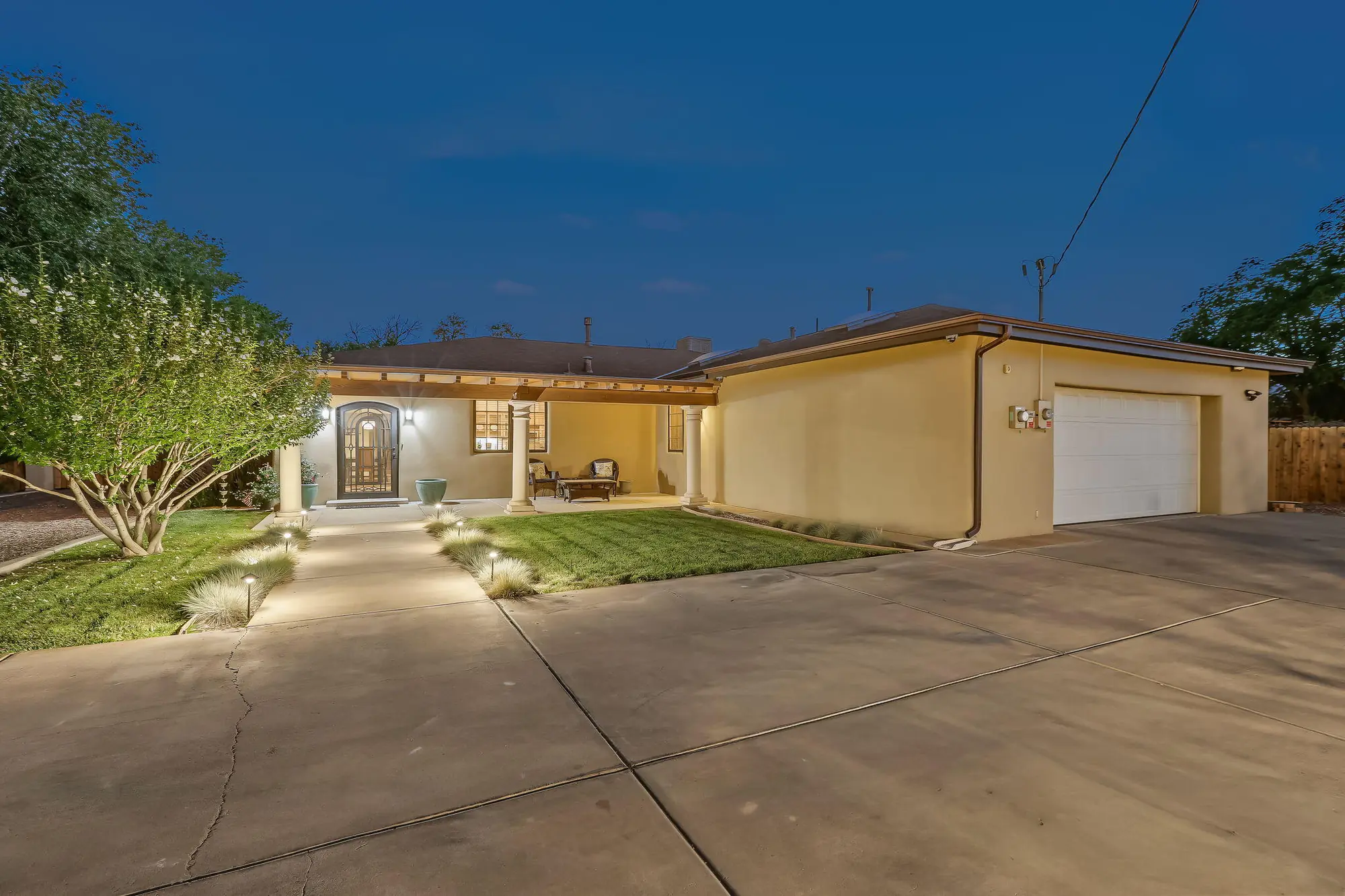 334 Vineyard Road NW