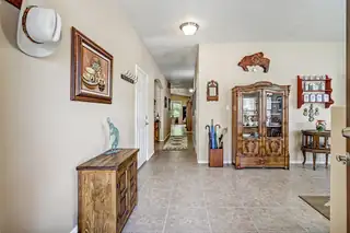 2105 Retama Court SE 