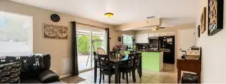 6328 Esther Avenue NE 
