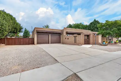 5817 Western Trail NW, Albuquerque 