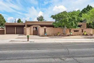 5817 Western Trail NW 