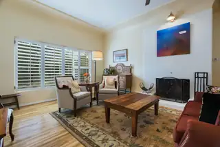 525 Solar Road NW 